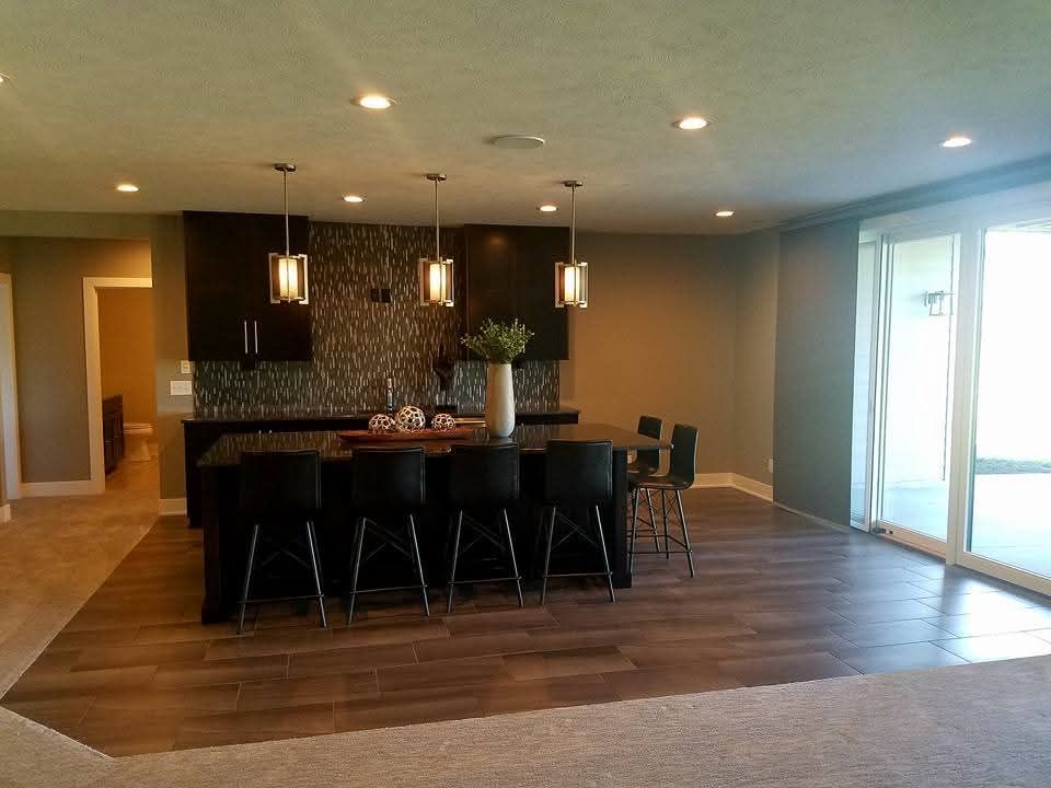 There is a large island in the middle of the room.