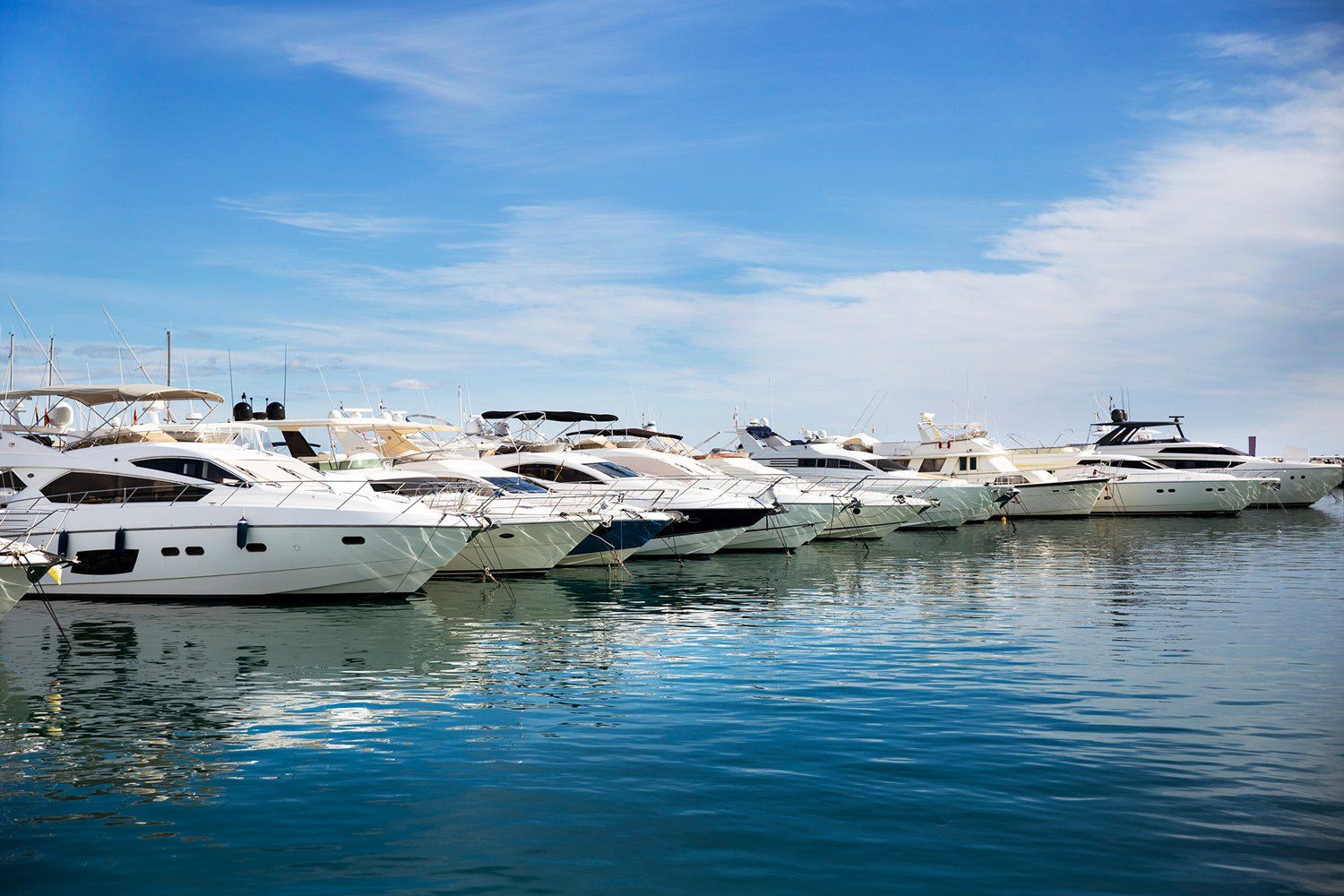 Luxury Yachts | Everett, WA | Dagmars Marina, LLC