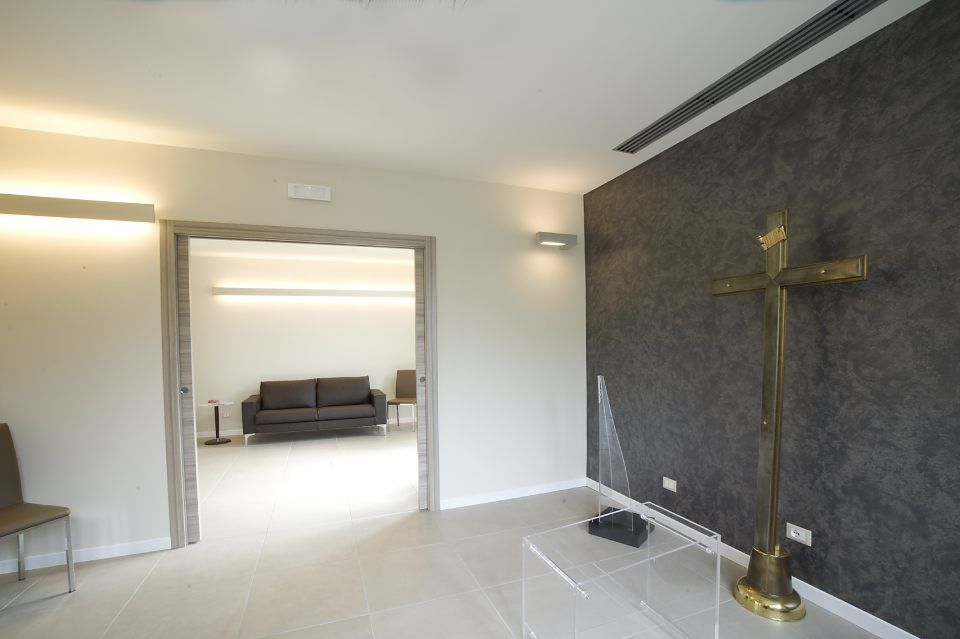 Casa funeraria onoranze funebri