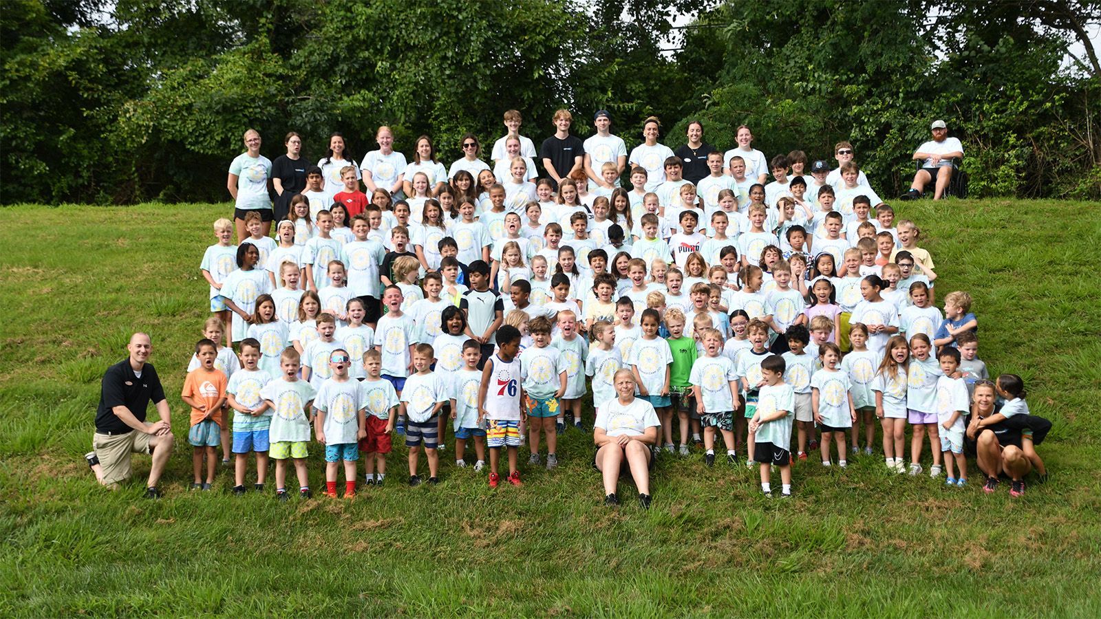 Group photo of 2022 HAC Campers