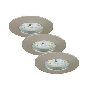 Drei Edelstahl-Einbauleuchten sind in einer Reihe auf weißem Hintergrund aufgereiht.