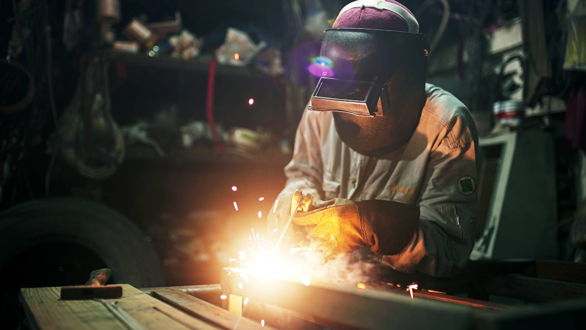 Saldatore in intervento 2