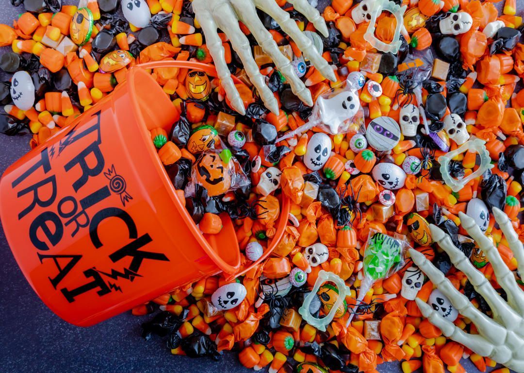 Halloween candy and your teeth