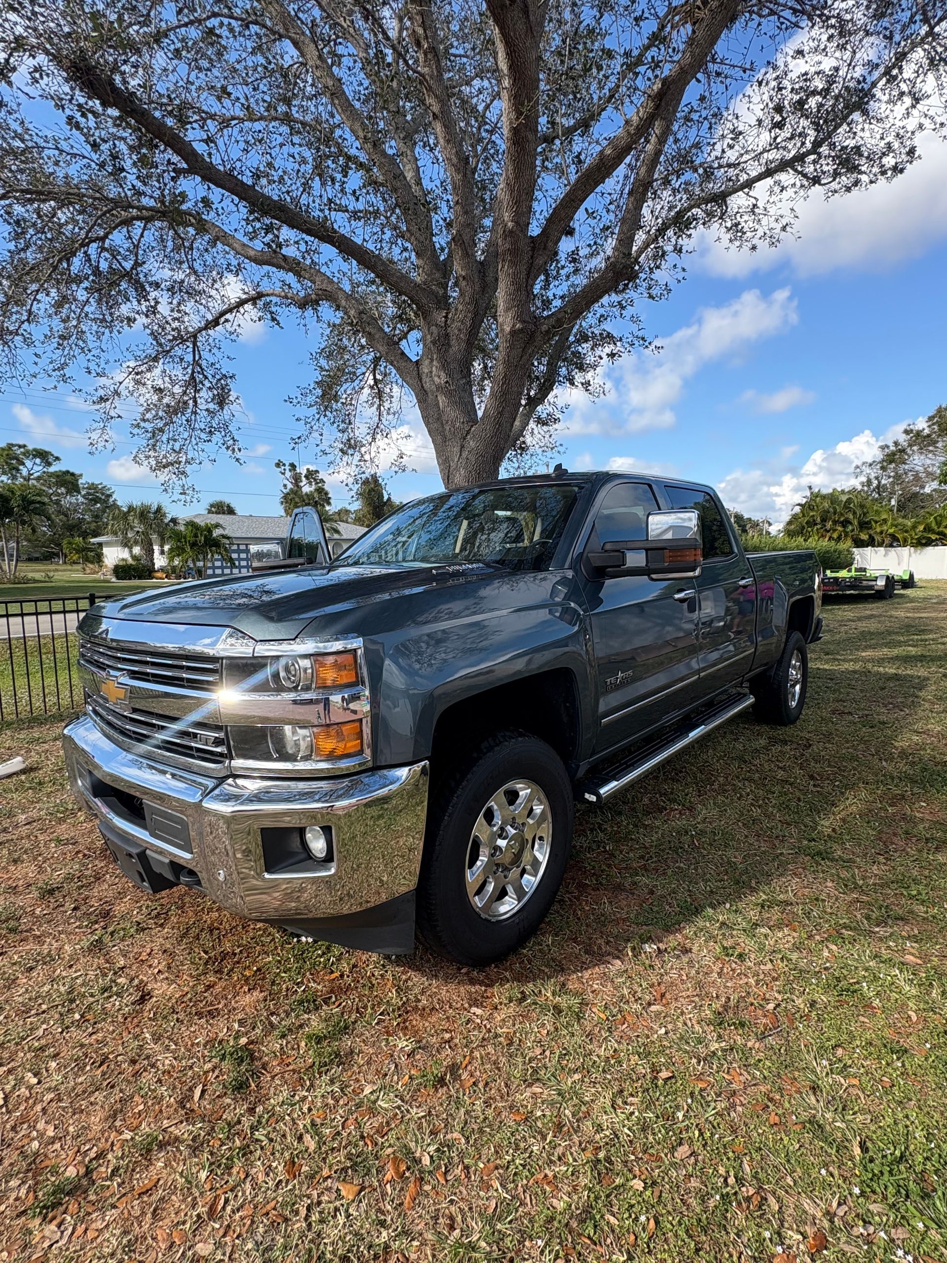 2015 Chevrolet Silverado 2500 HD Crew Cab LTZ Pickup 4D 6 1/2 ft