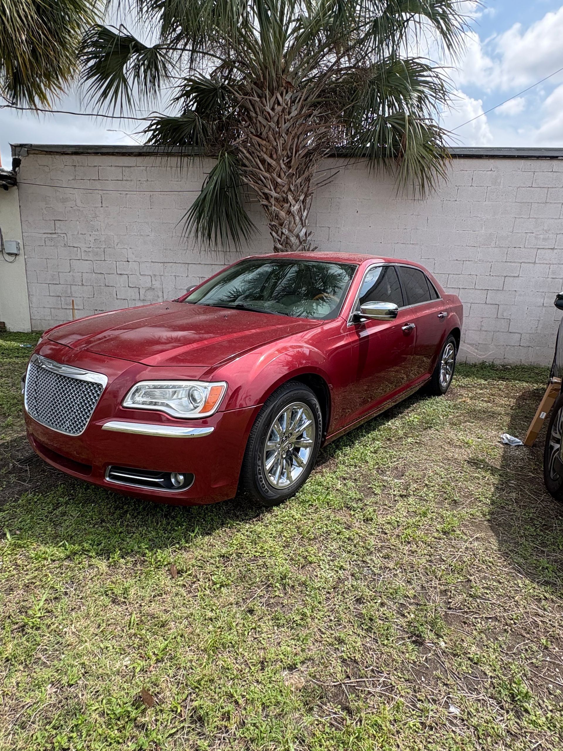 2014 Chrysler 300 C