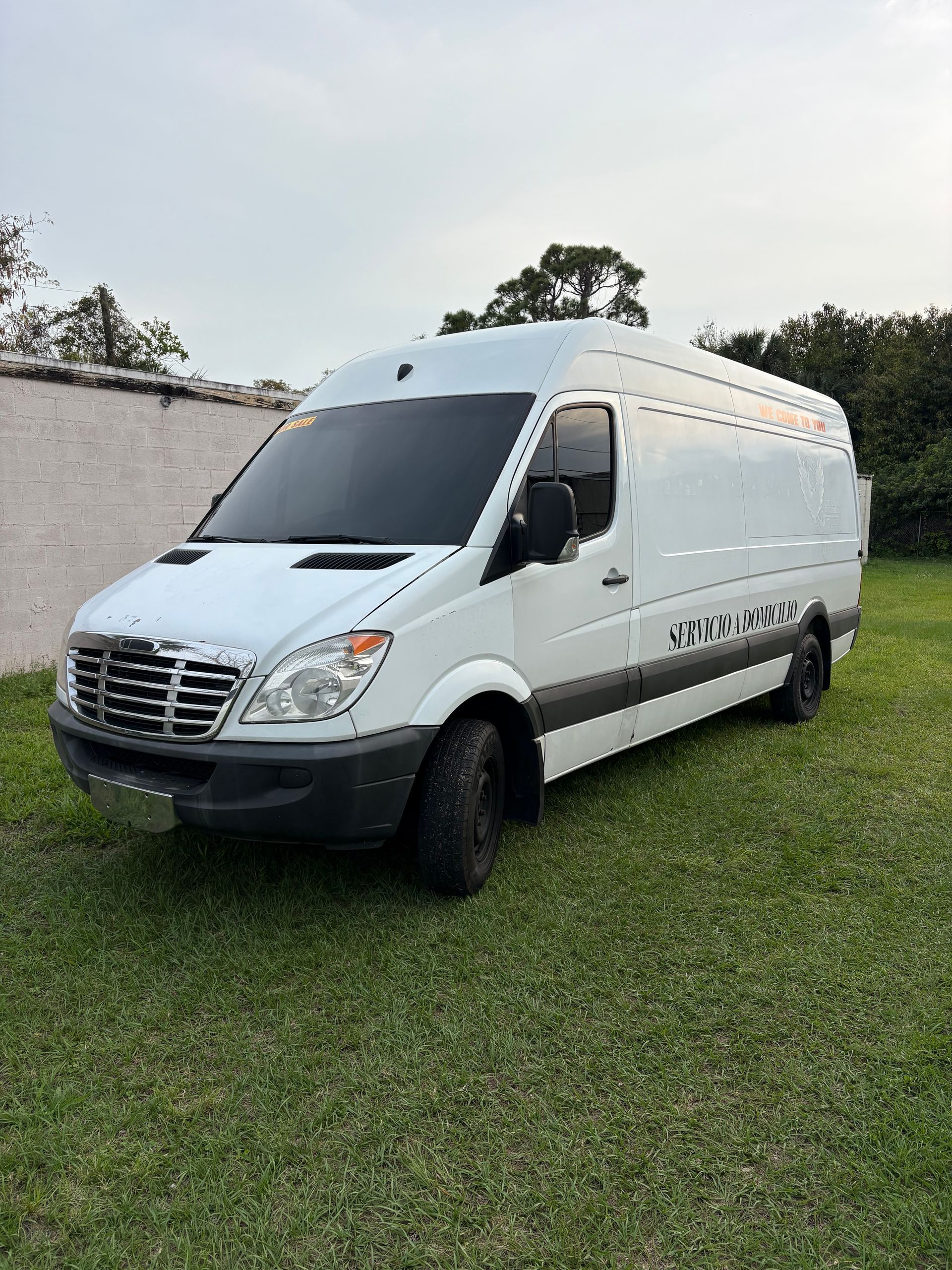 2010 Freightliner Sprinter 2500