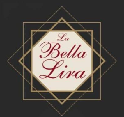 Logo per La Bella Lira: testo in corsivo rosso all'interno di una cornice color crema a forma di diamante, circondata da forme geometriche dorate e grigio scuro.