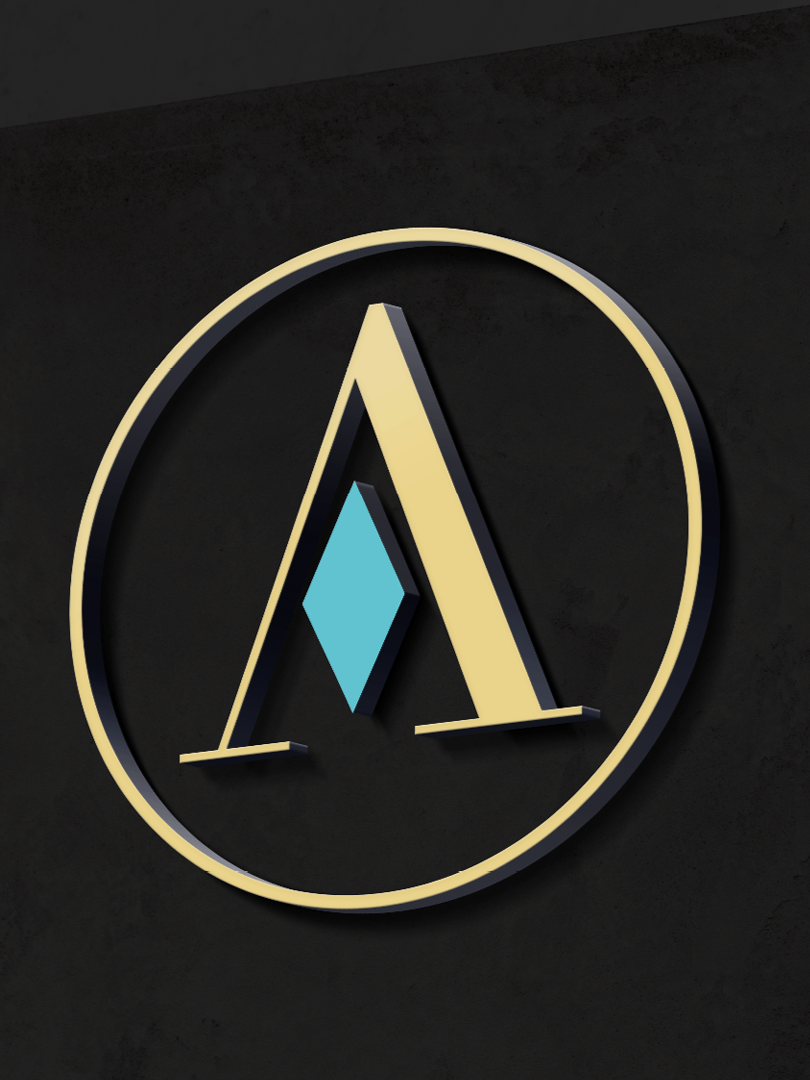 Letra A dourada com um diamante azul, dentro de um círculo dourado, em preto.