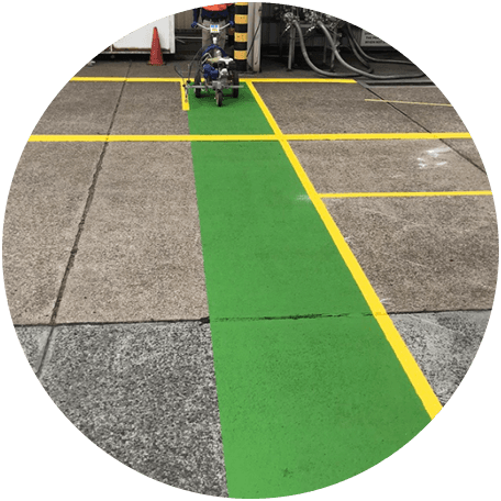 Green Coating With Yellow Lines