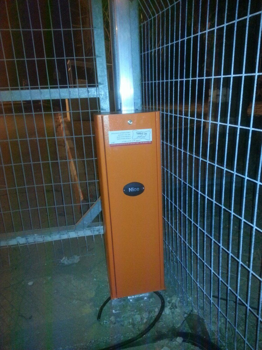 מנועים לשערים חשמליים