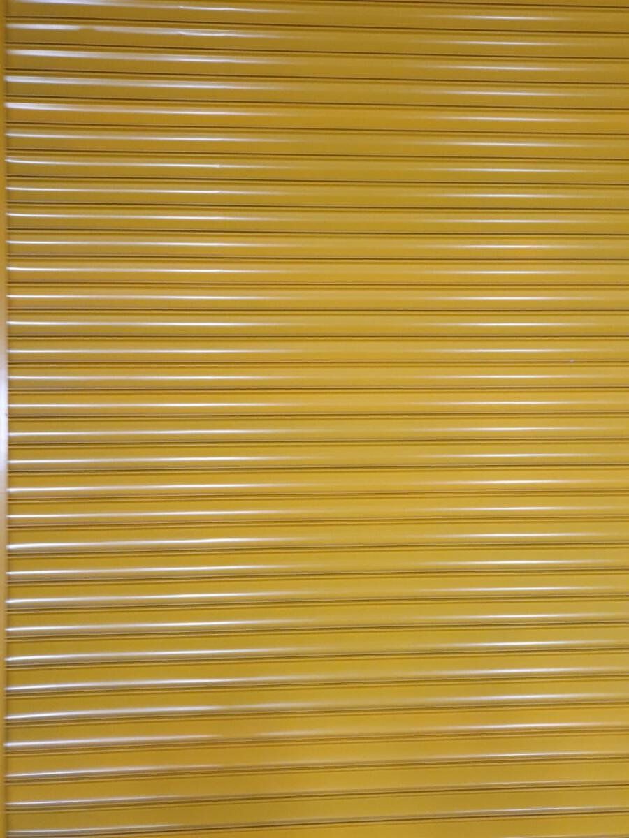 תריסי גלילה לעסקים