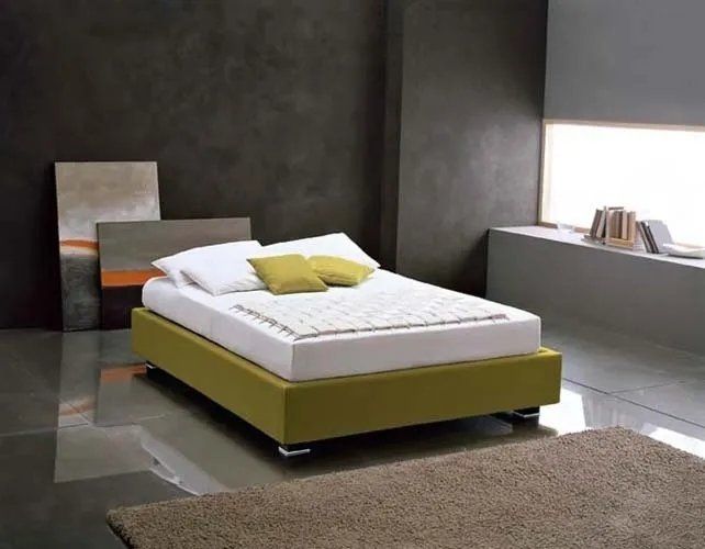 Letto giallo
