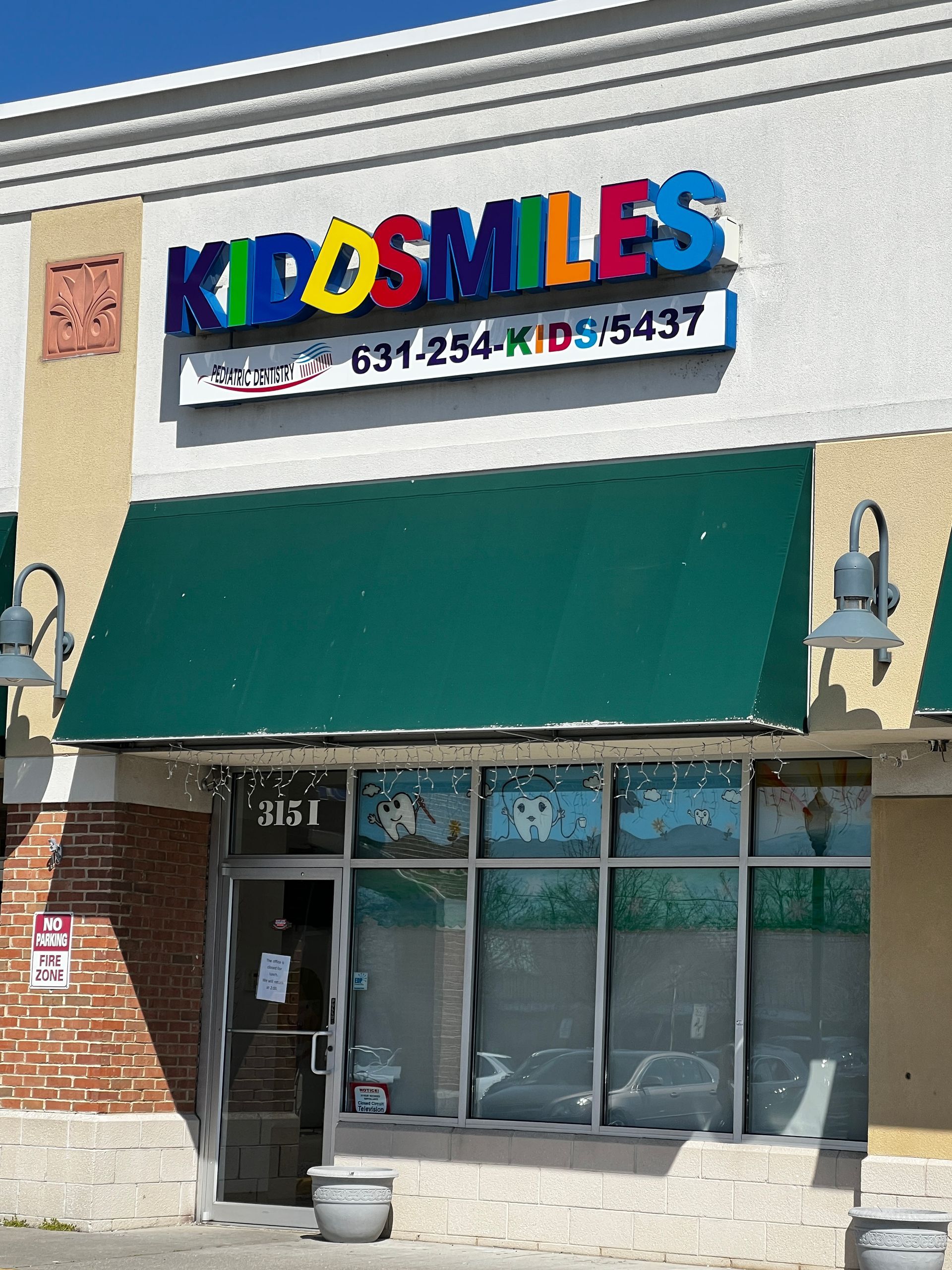 Kiddsmiles  Pediatric Dentistry Treatments, Floral Park, white plains, westchester, manhasset, merrick, holbrook, syosset, port jefferson station, north babylon, nassau county, suffolk county