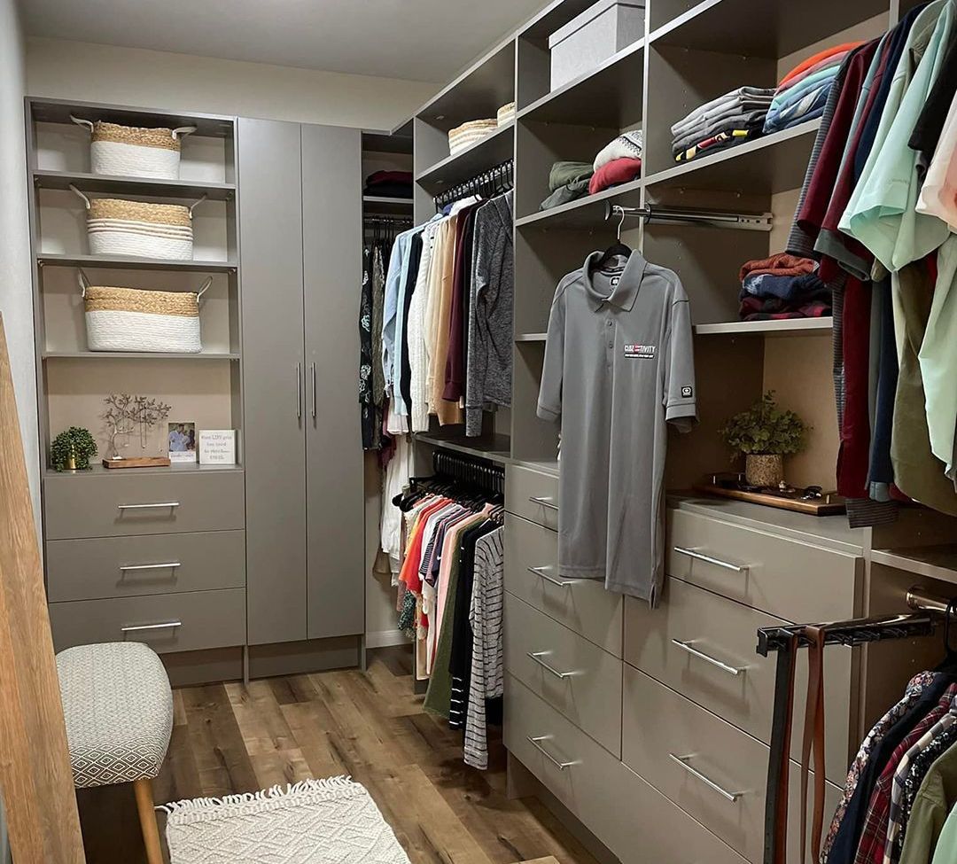 Walk-In Closet Ideas | South Central, PA