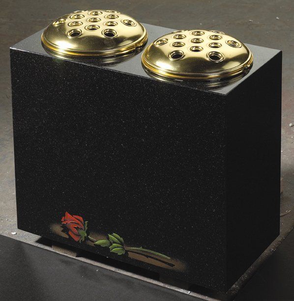 Auckland Memorials Master Masons 142