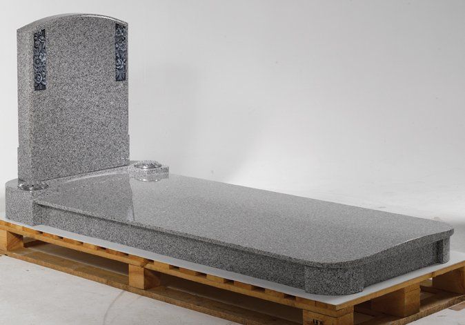 Auckland Memorials Master Masons 171