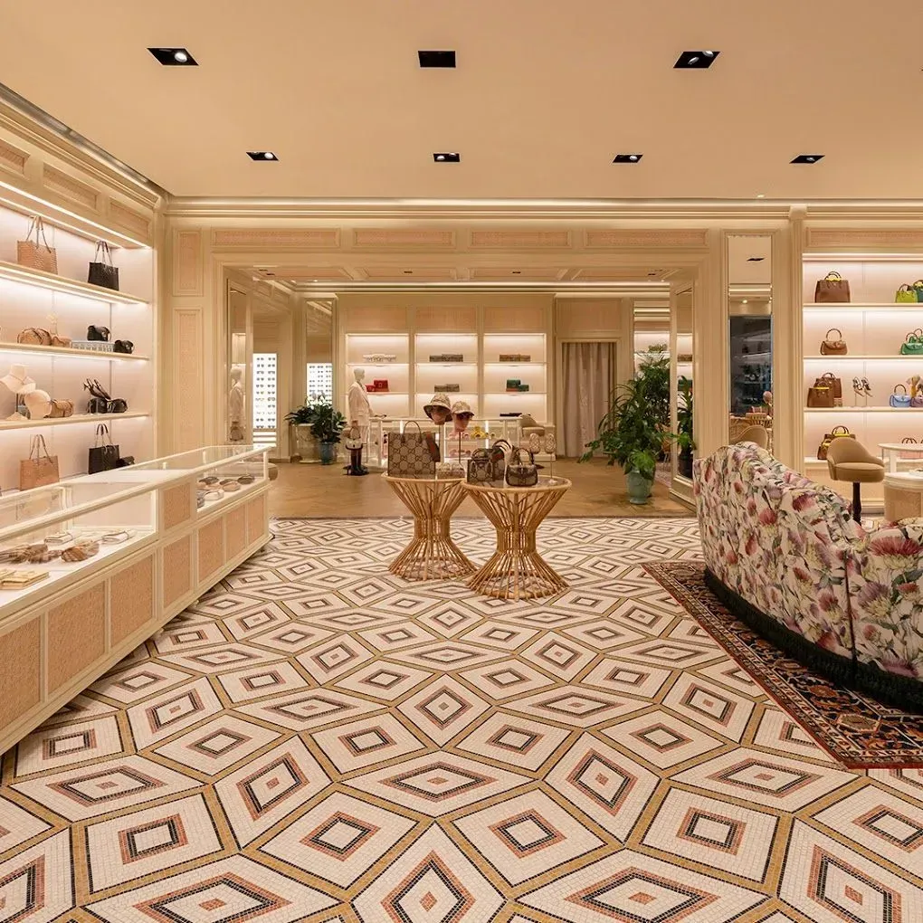 Lucky Brand — Puunene, HI — Castaway Construction & Restoration, LLC