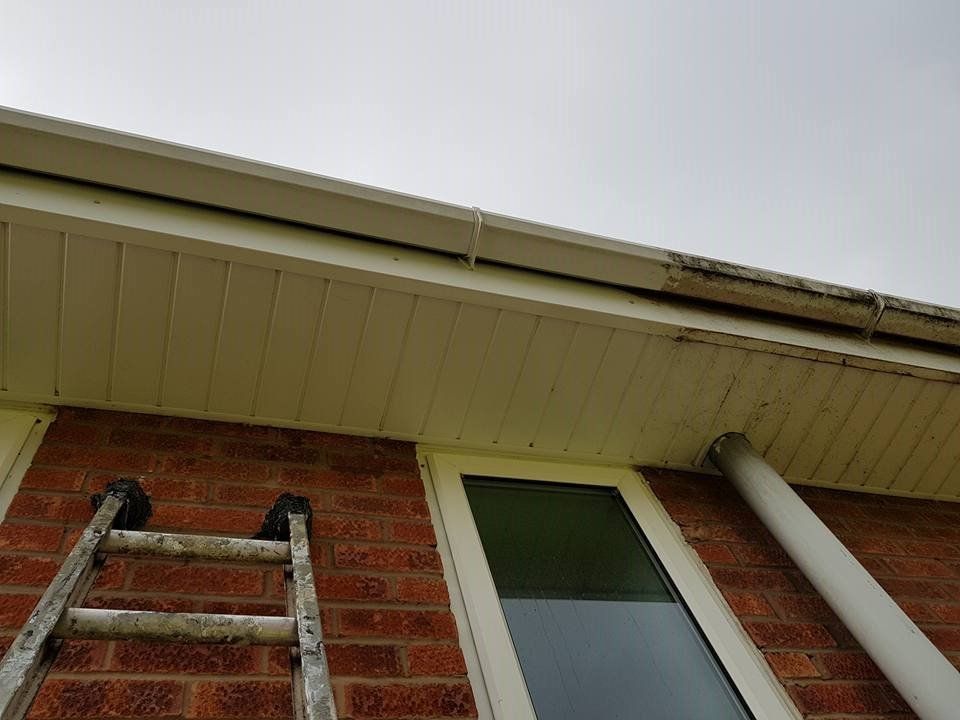 Gutter Cleaning — Fascia Cleaning in Keyes, CA