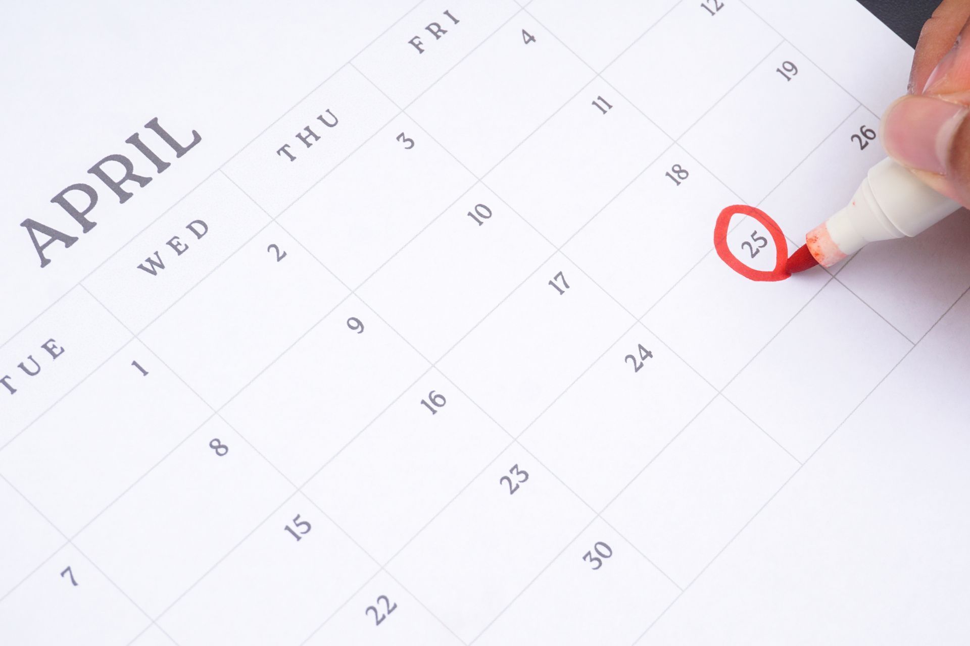 April 25th marked on calendar, important date reminder in Georgia planner.