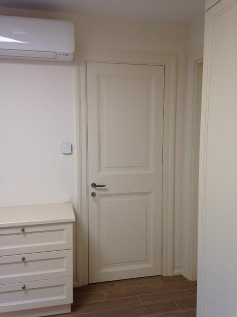 Dažytos vidaus durys