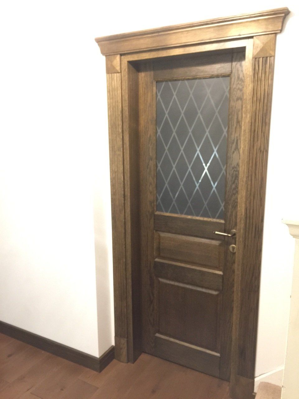 Medinės vidaus durys