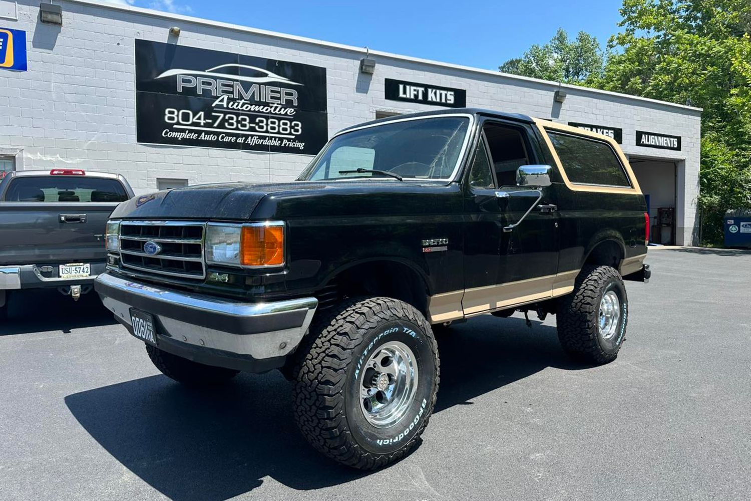 Premier Automotive Gallery Image