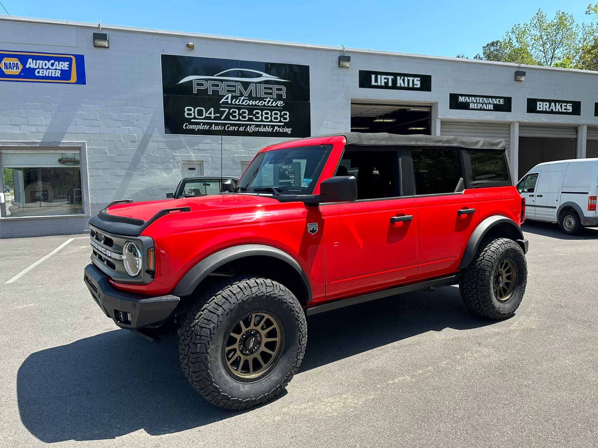 Premier Automotive Gallery Image