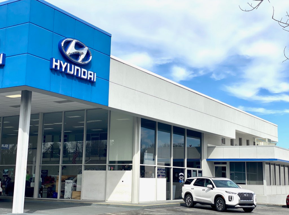 Home [capitalautomotivegroup.hireology.careers]