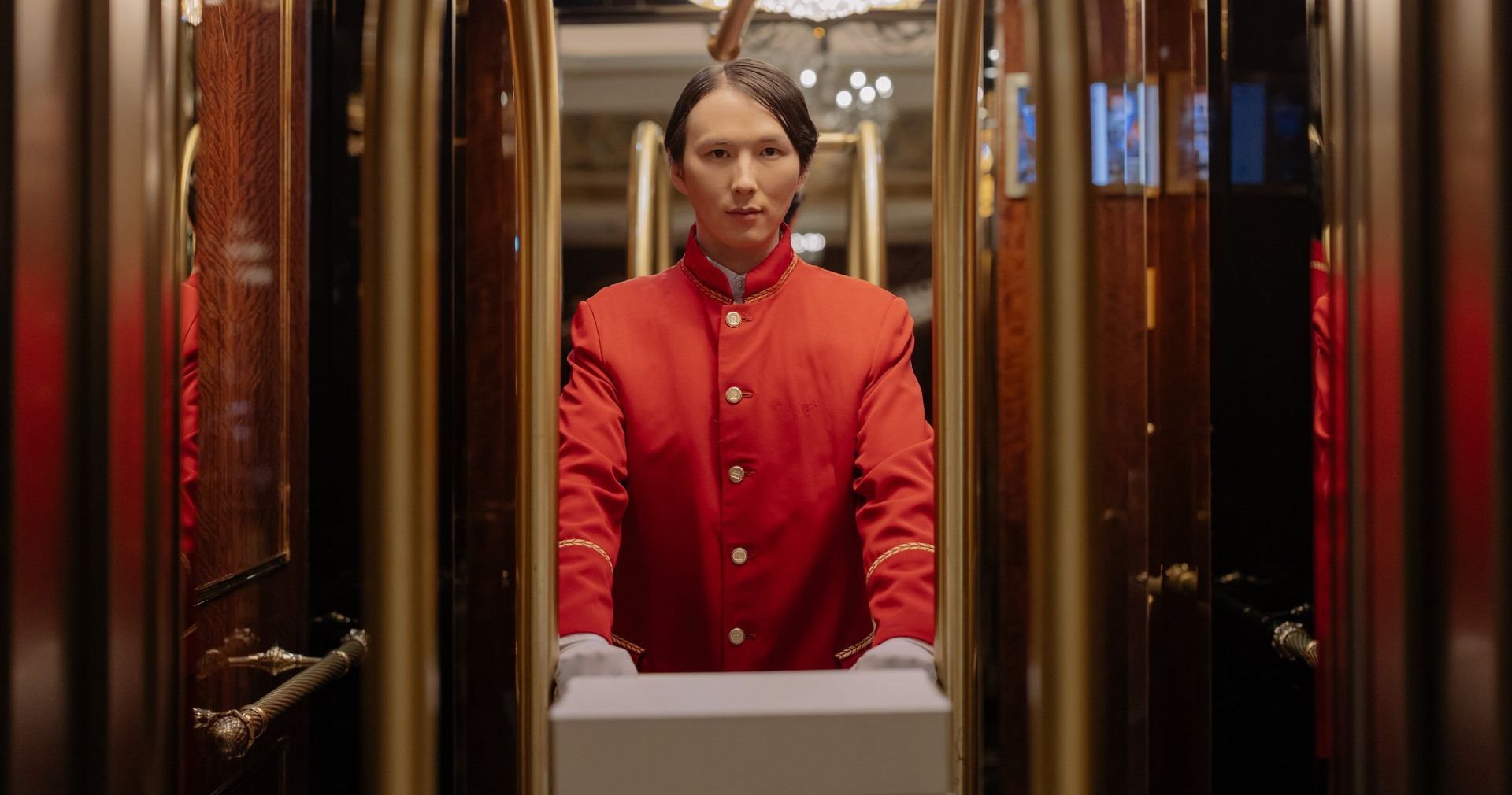 Loading elevator