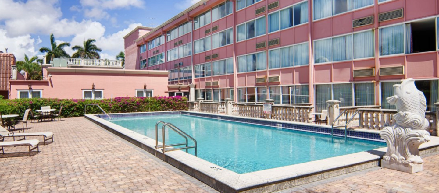 Hotel in Miami | Miami Gardens Inn & Suites