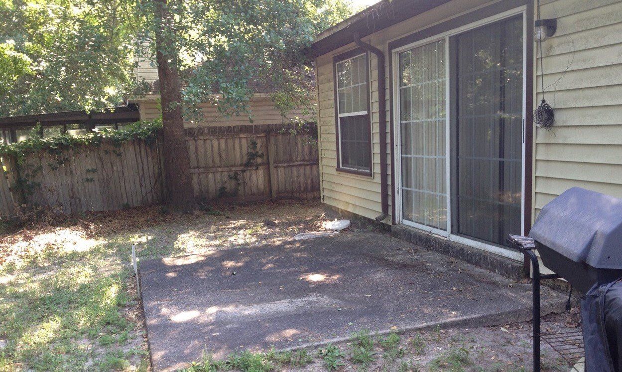 Stewart Pressure Cleaning Before pressure washing service of patio