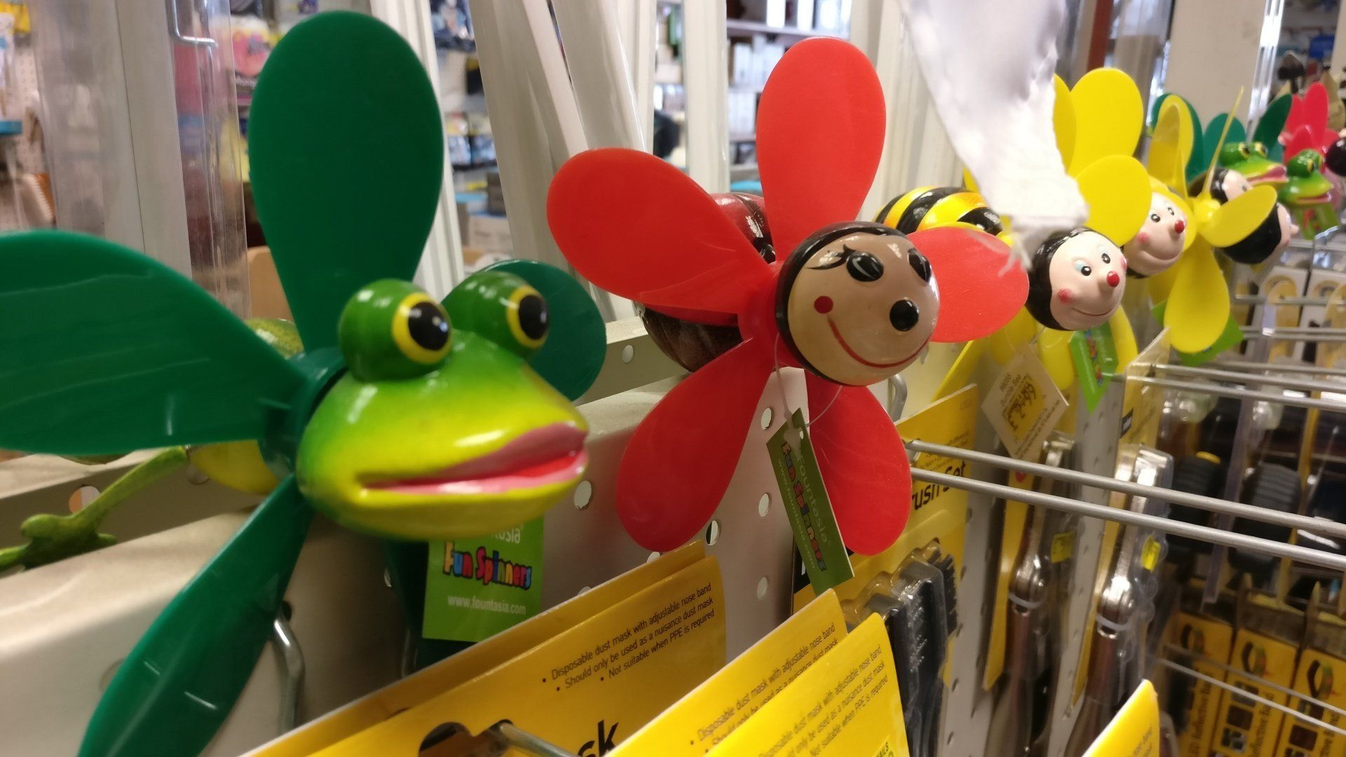 Hammer and Nails DIY and Homeware Brixham 01803 852050