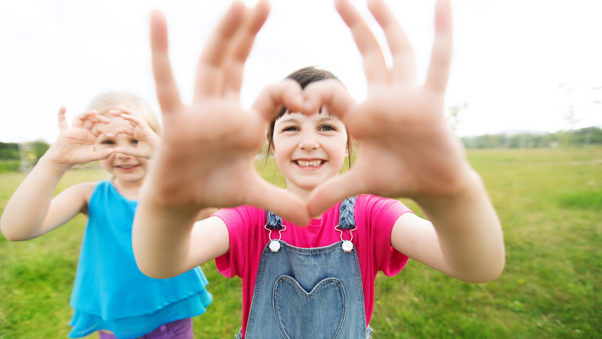 Help your child grow up with a healthy smile! Discover dentist-approved tips for raising cavity-free