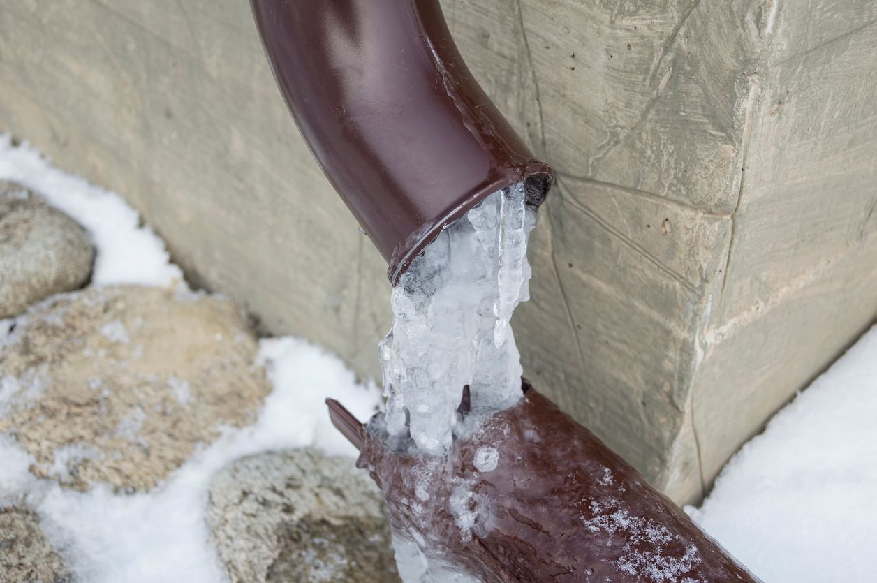 dangers-of-burst-plumbing-pipes-from-winter-storms-frontier