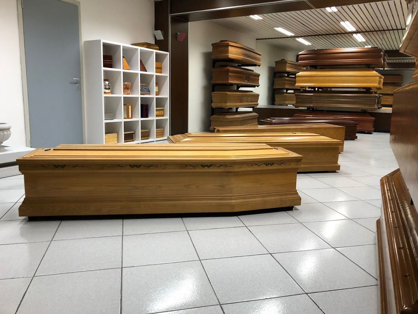 casse e urne funerarie