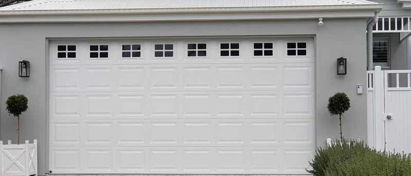 statesmen dover white garage door with windows