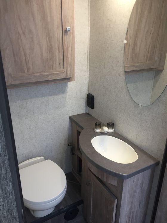 Class C RV Rentals from RV's To Go outside Portland, Oregon