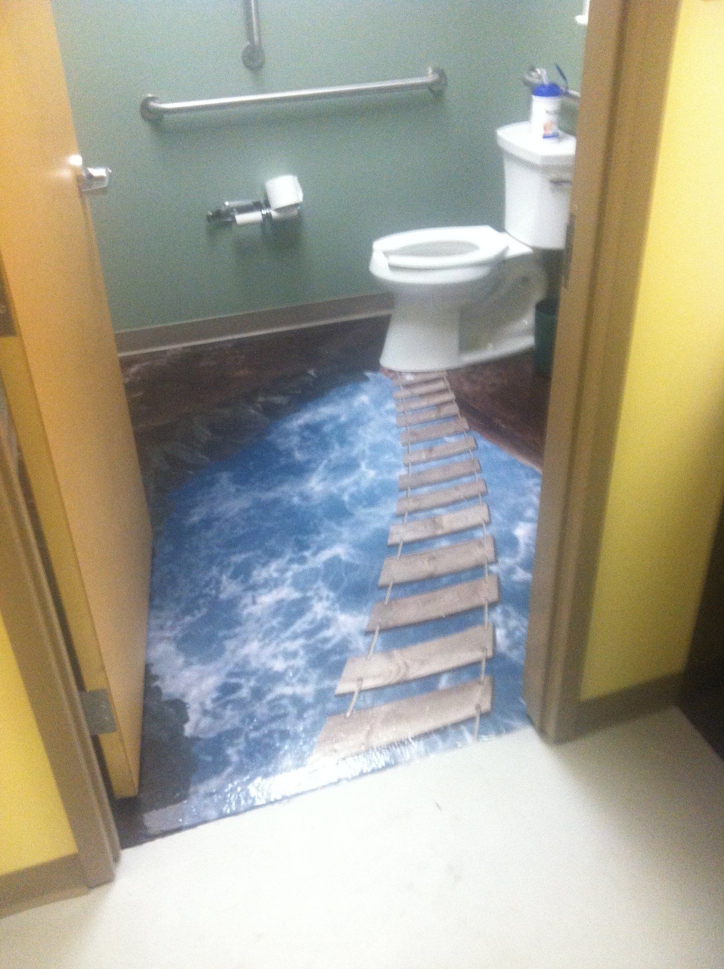 Toilet Floor   — Water With Bridge Floor Style  in Franklyn, TN
