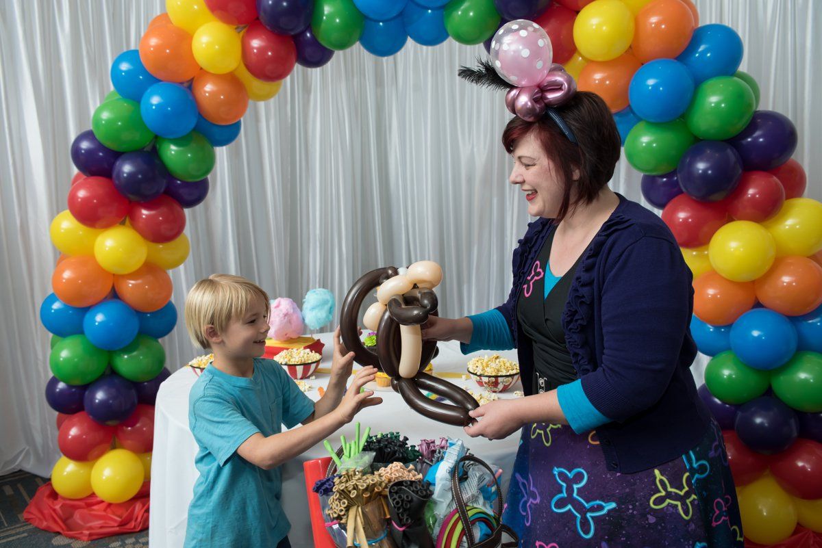 balloon-arch-for-birthday-parties-graduation-more-all-aired-up