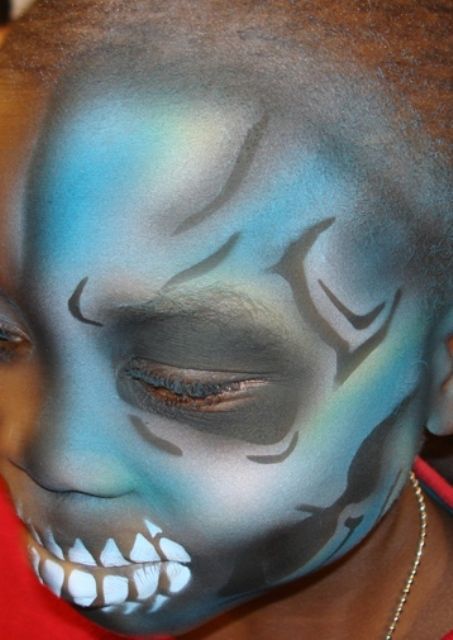 skeleton face painting