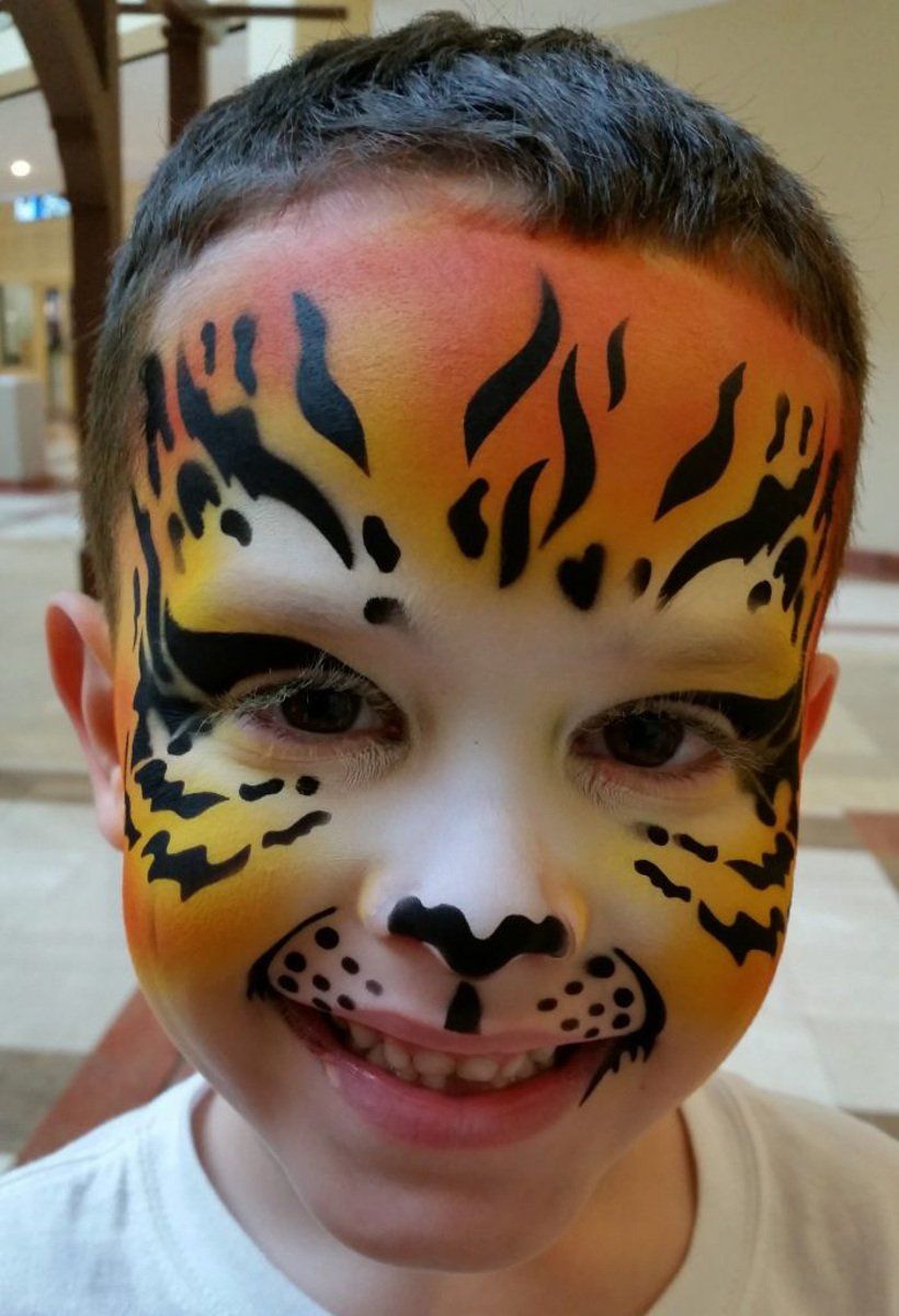 tiger face painting