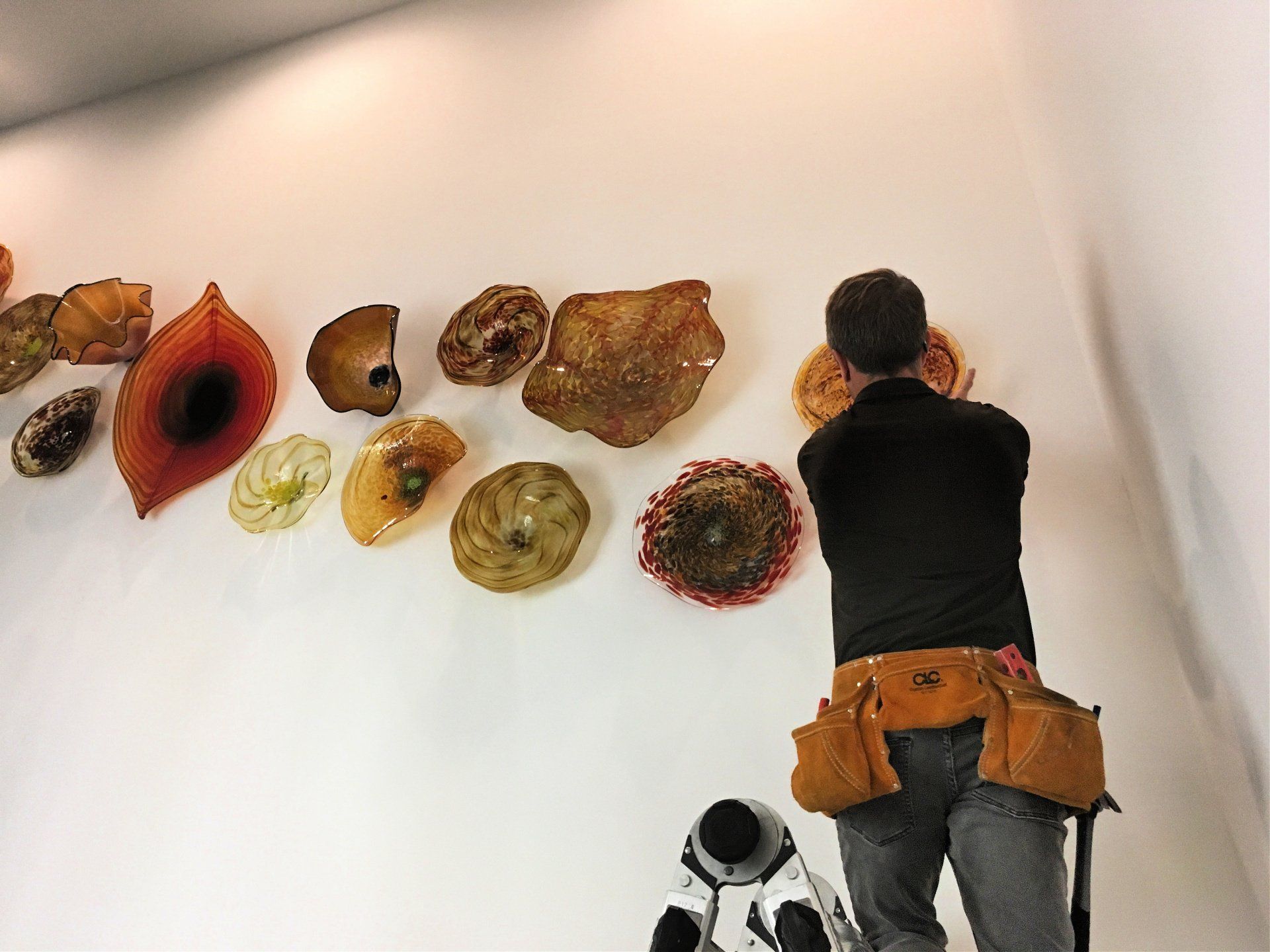 Bespoke art services tailored to individual client needs by Anchor Art Logistics