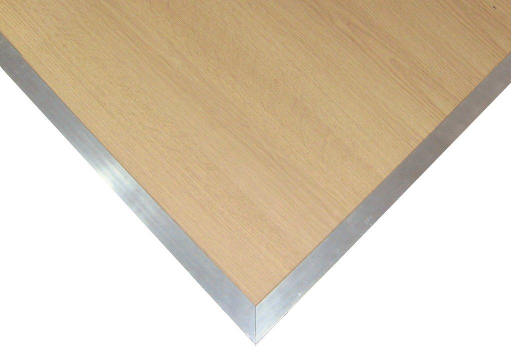 Metal trim for portable flooring and exhibition floors