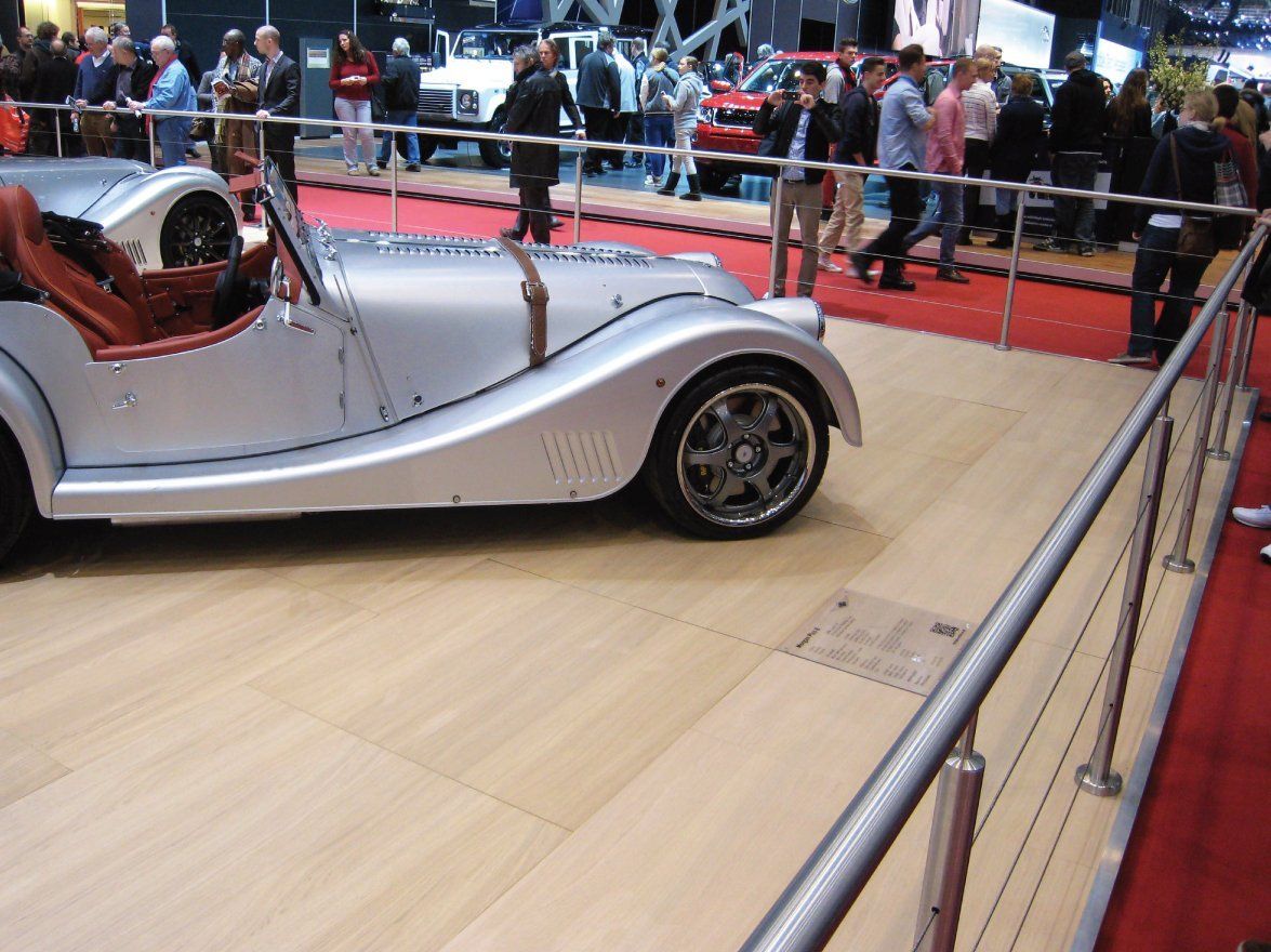 flooring for car expo stands