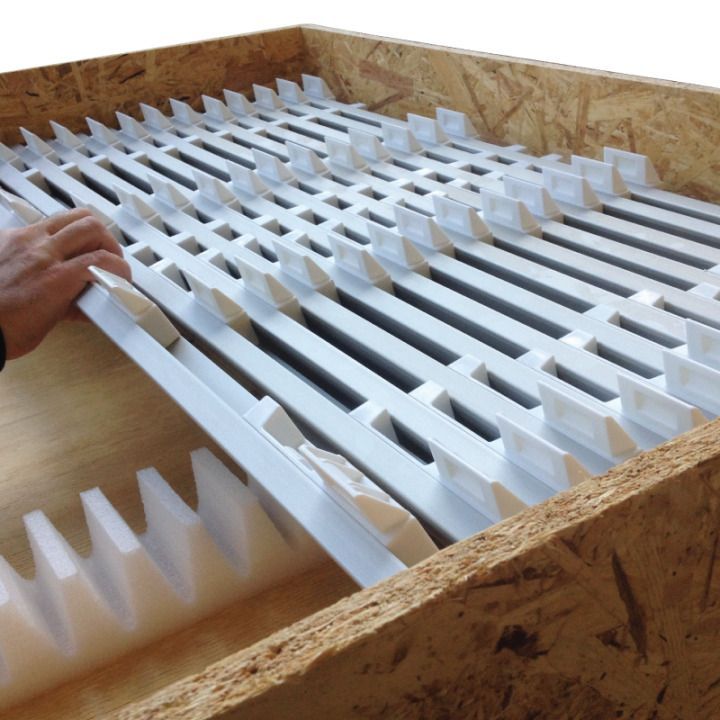 Transport box for portable flooring