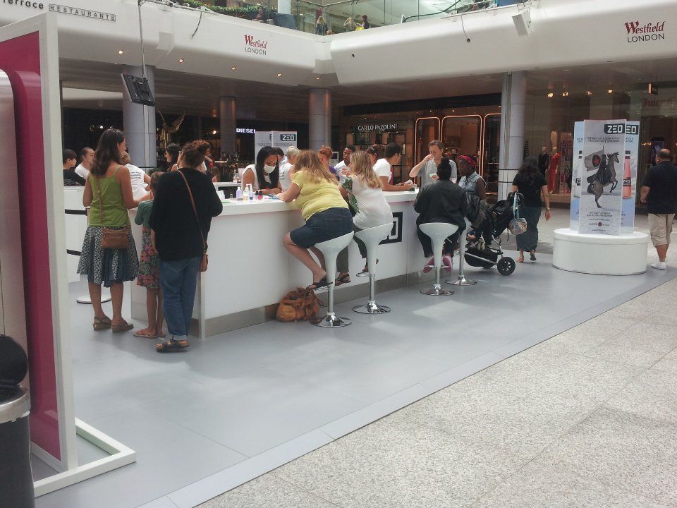 Portable Floors for Brand Marketing Stands in shopping malls