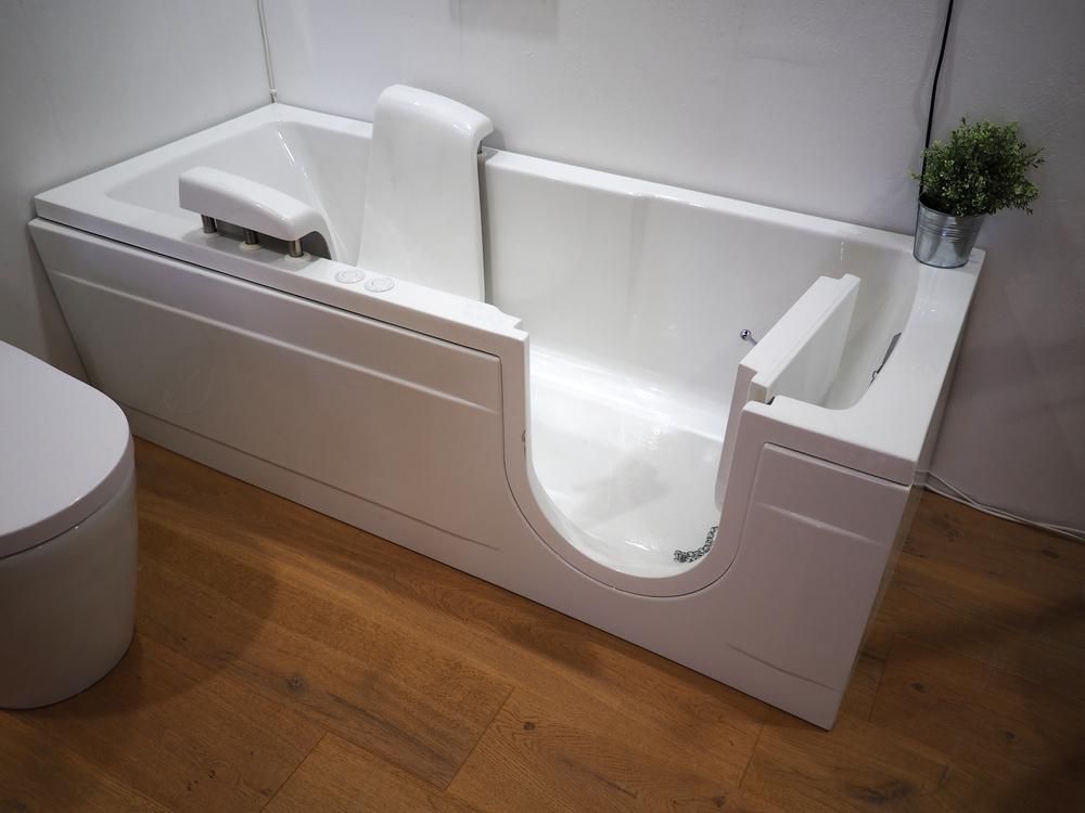 walk-in tub