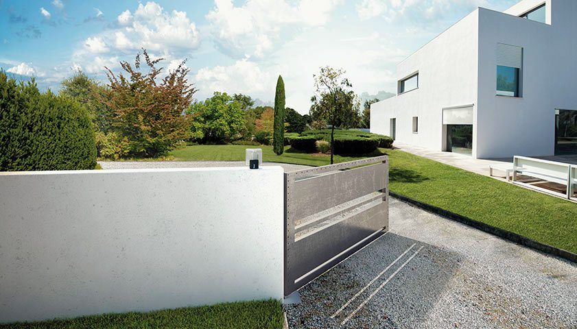 Cancello automatico in ferro