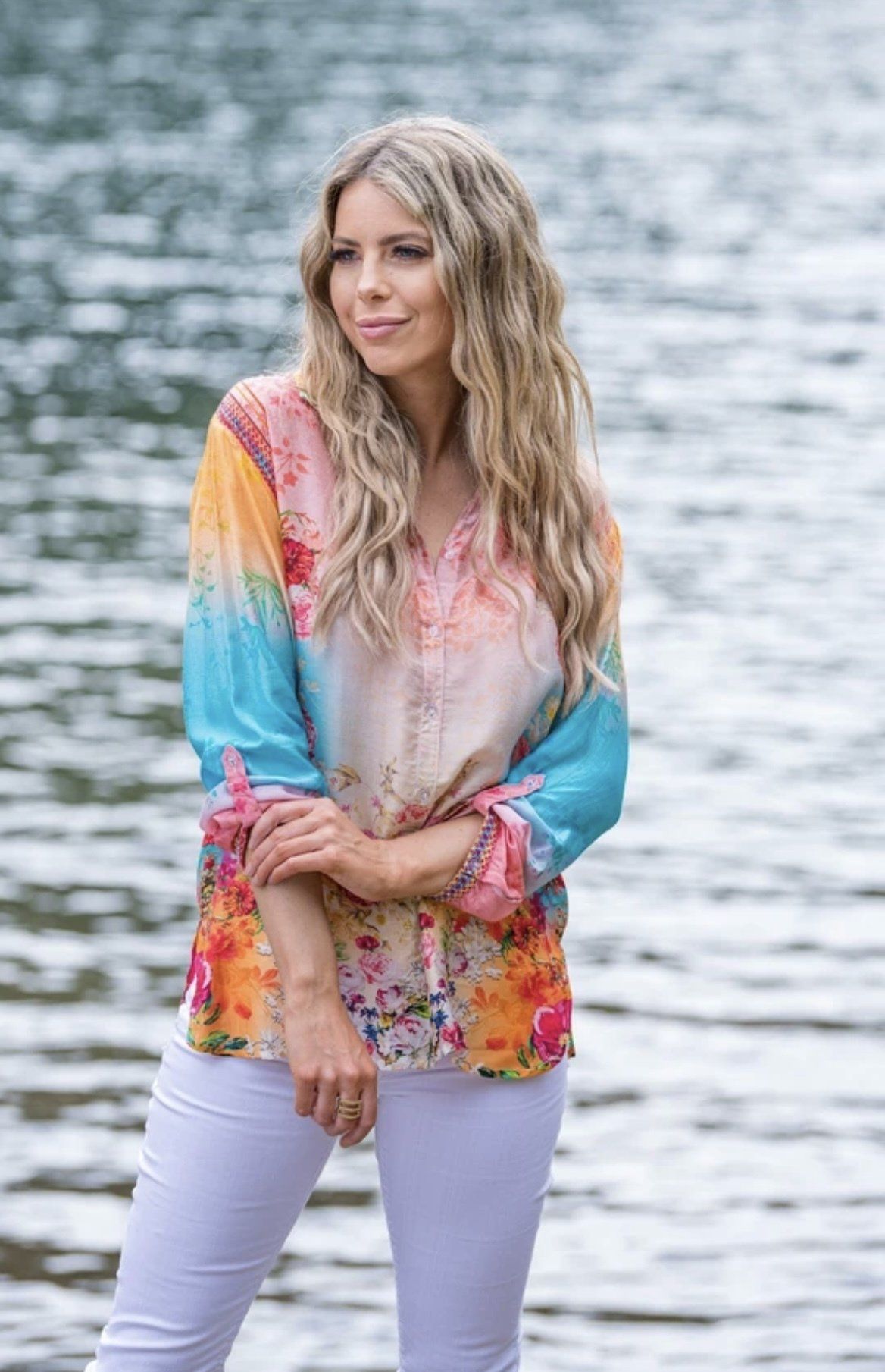 Aqua Sleeve Blush Floral Top with White Pants Model  — Clothing Boutique