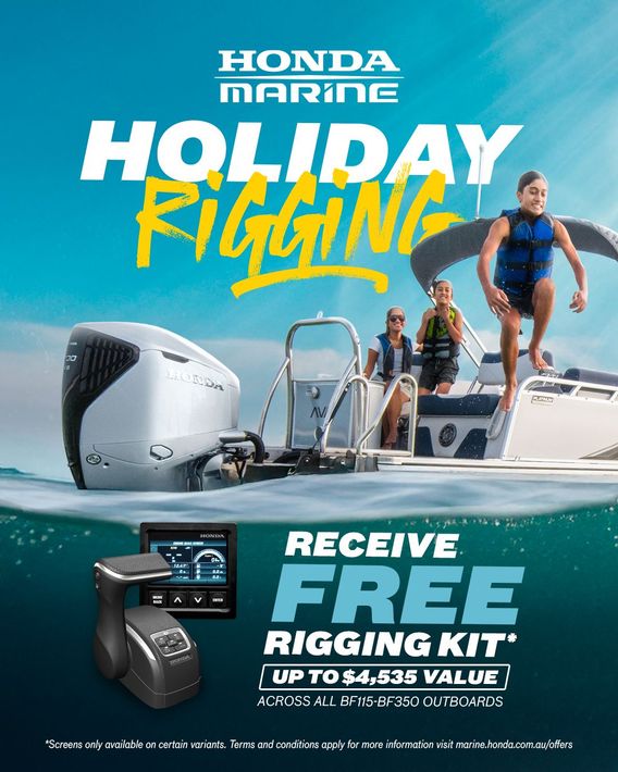 A Honda Outboard Motor Is Driving A Boat In The Water — HiTune Marine In Bentley Park, QLD